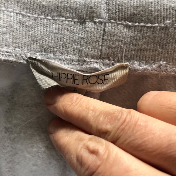 Hippie Rose joggers, comfortable, warm, star print, with pockets, cuffed ankles - Picture 2 of 5